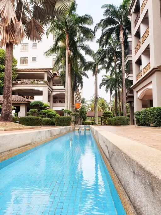 Apartment Mahkota Crown Haven Apartment, Near A'farmosa & Jonker
