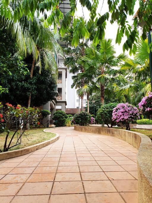 Mahkota Crown Haven Apartment, Near A'farmosa & Jonker Apartment *