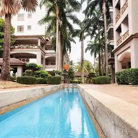 Mahkota Crown Haven Apartment, Near A'Farmosa & Jonker Malacca Exterior photo