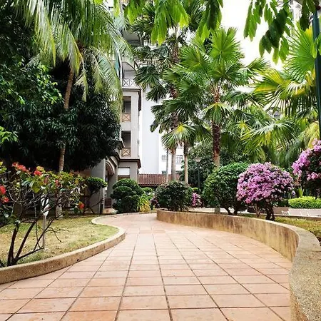 Mahkota Crown Haven Apartment, Near A'Farmosa & Jonker Malacca Exterior photo